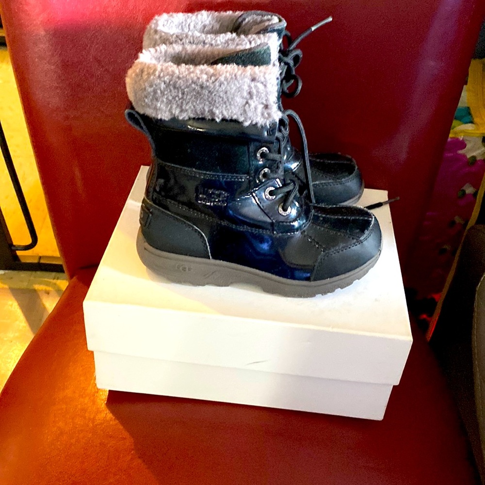 Kids Patent leather Ugg snow boots